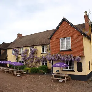 Inn Red Lion Broadclyst