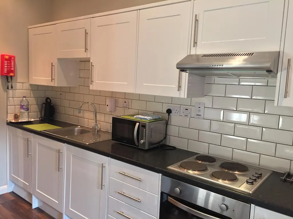 Lyall Apartment Hotel London